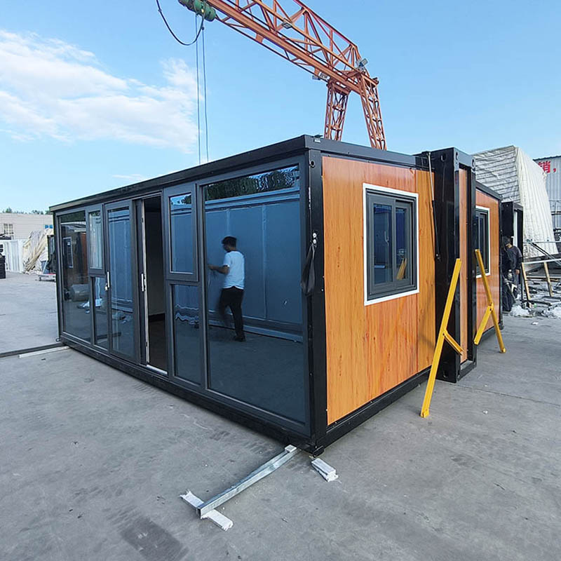 컨테이너 제조업체로서 Yilong Integrated Housing Technology Co., Ltd.의 장점은 무엇입니까?